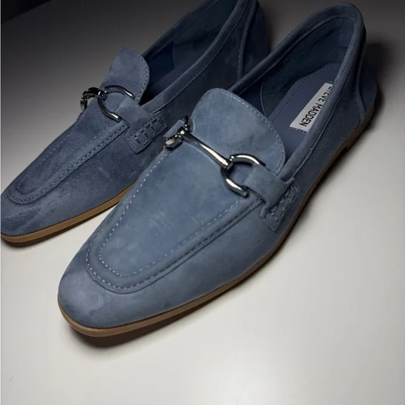 Steve Madden Blue Suede Horsebit Loafers Womens Size 10 NWOT - Picture 2 of 10